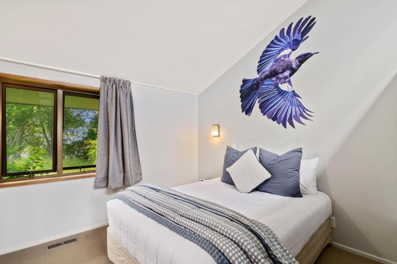 The Bird House - Kawaha Point, Rotorua. Stylish Six Bedroom Home With Space, Views And Relaxed Atmosphere Ngoại thất bức ảnh